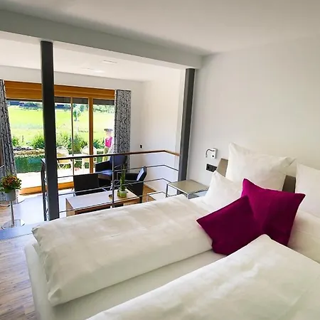 Hotel Wo Der Hahn Kraeht Flein