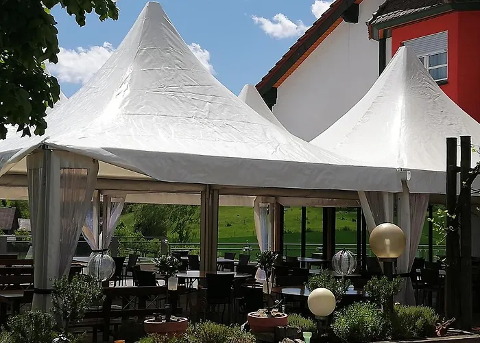 Hotel Wo Der Hahn Kraeht 3*